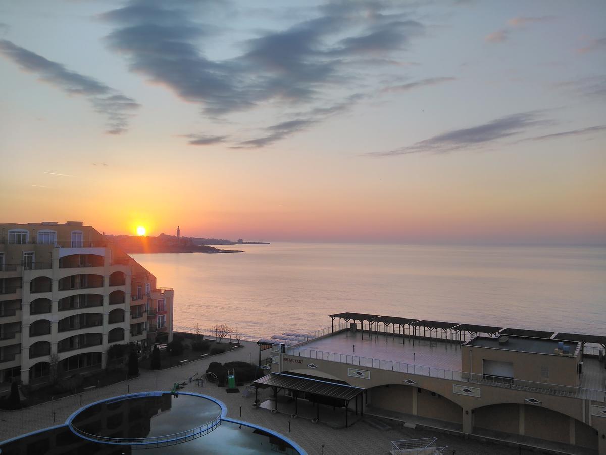 Grand Midia Resort, Sky Level Apartments Akheloj Eksteriør bilde